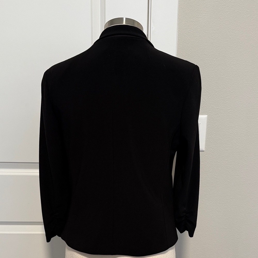 Joseph Ribkoff Classic Black Suit Jacket Sz 8 - Picture 2 of 4